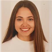 Profesora titulada en Biología, imparto clases de forma presencial y online. Con experiencia dando clases